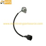 4HK1 Revolution Speed Sensor Suitable for Isuzu Engine Parts, OEM Size