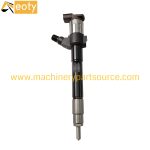 Injector 1465A439 Diesel Engine Part for Mitsubishi Excavator, Truck, Forklift product image 2