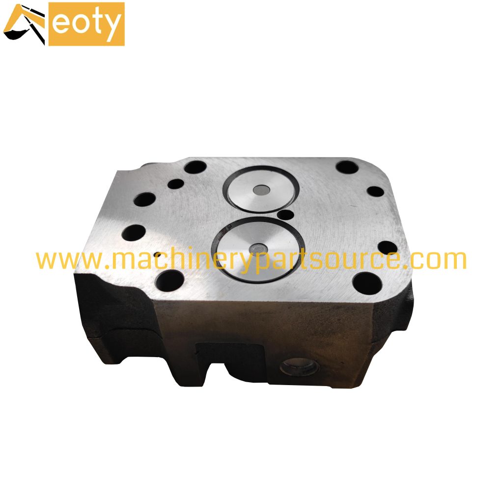 Deutz TD226B Cylinder Head Assembly 13028590 | 4-Cylinder Diesel Engine Part