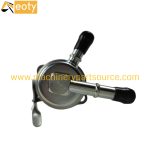 Oil Delivery Pump 17539-52030 17121-52030 for Kubota V2003 V2203 V2403 D1403 D1703 V1903 Engine product image 3