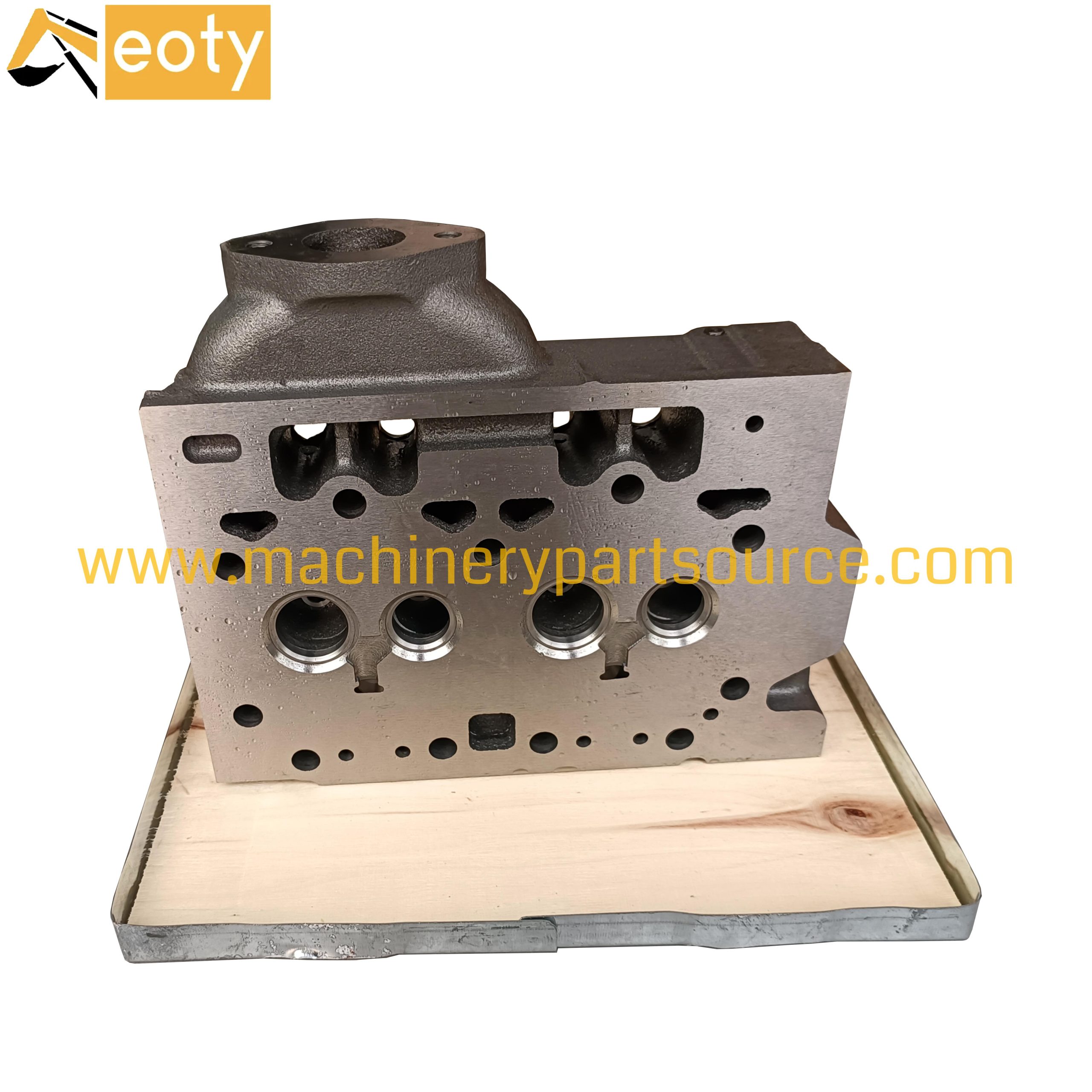 Kubota ZL600 Cylinder Head Assembly – Heavy Duty Engine Part for Excavator & Industrial Use