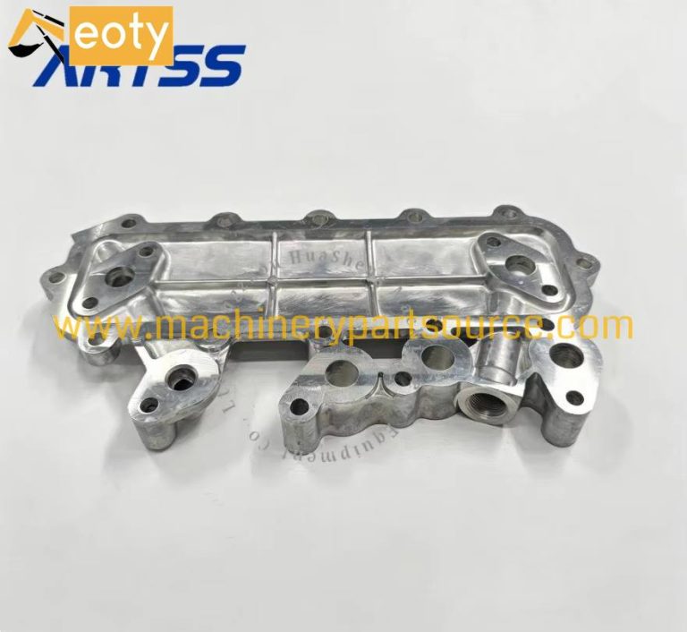 Hino W06D Engine Oil Cooler Cover 15711-1430 for Diesel Machinery Engine Parts