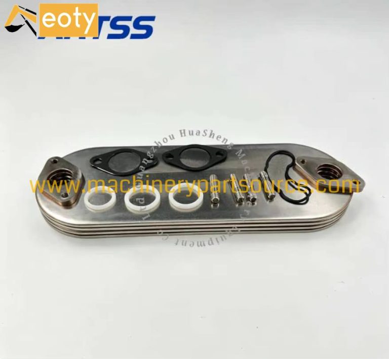 Isuzu 4HK1-4P Engine Oil Cooler 8-97334100-2 8-97334100-3 for Excavator Engine Parts