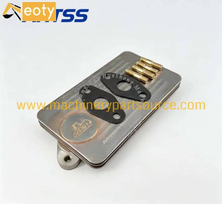 Komatsu 4D95-3P Engine Oil Cooler 6204-61-5100 600-651-1510 for Excavator Engine Parts