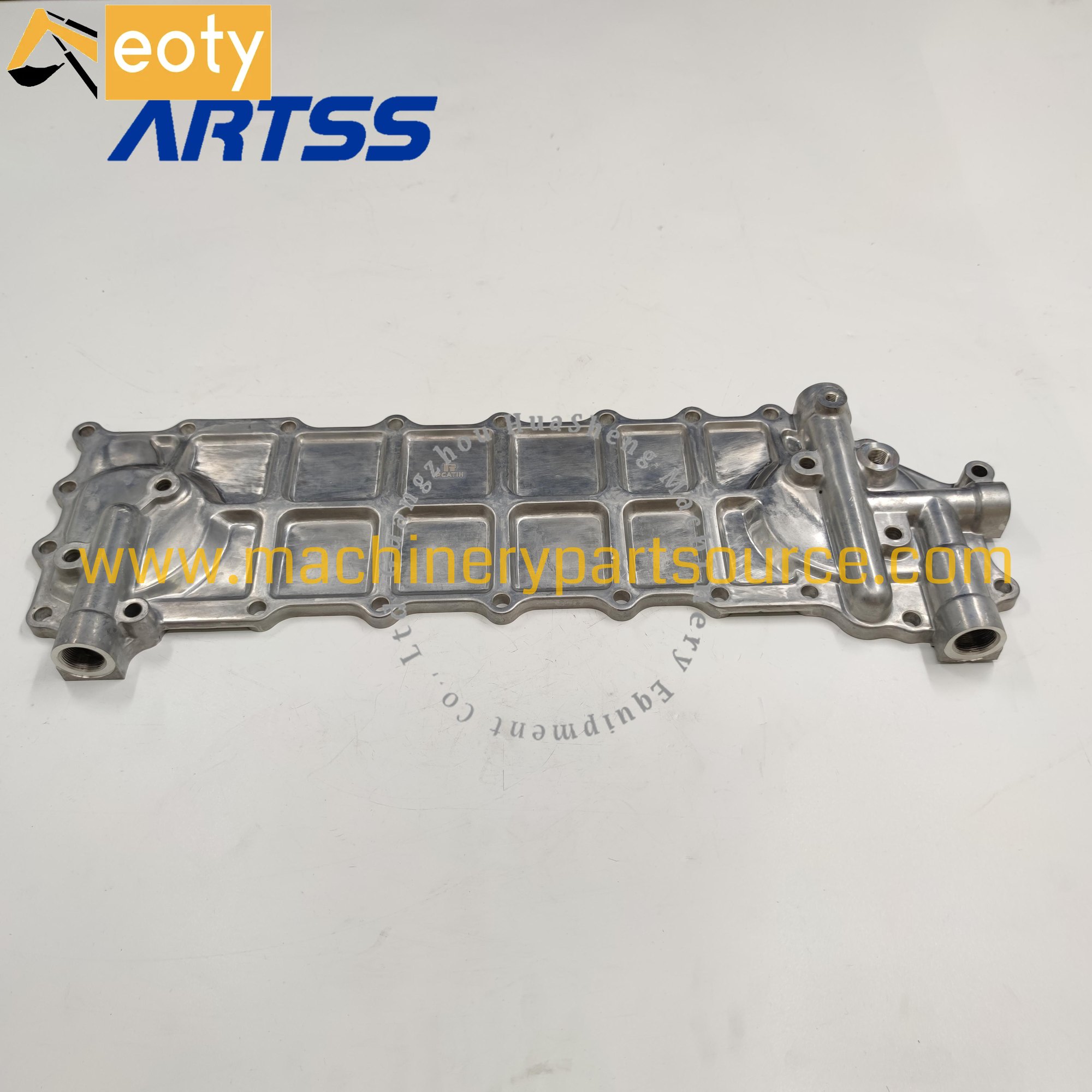ME150441 6D24 Oil Cooler Side Cover for SK450-6 SY385 Heavy Equipment Engine Parts